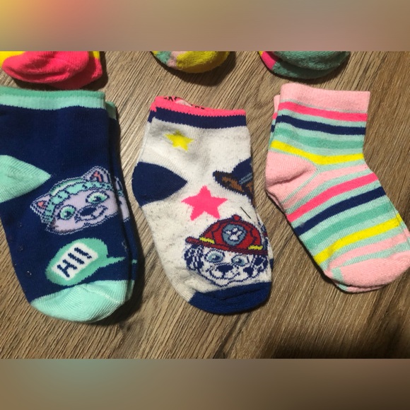 Paw Patrol socks 2-5yrr - Picture 3 of 5